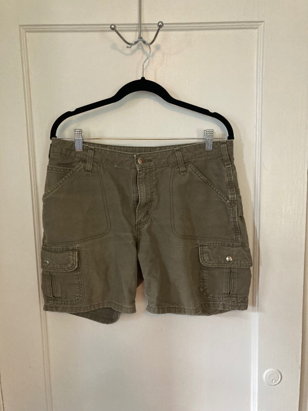 Women’s Carhartt Cargo Shorts
